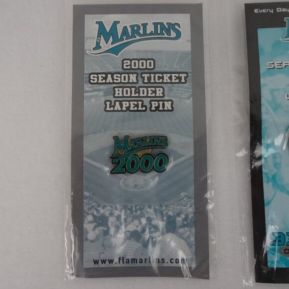 4 FLORIDA MARLINS /MIAMI MARLINS Lapel Pins 1997 2000 2001 - Picture 3 of 11